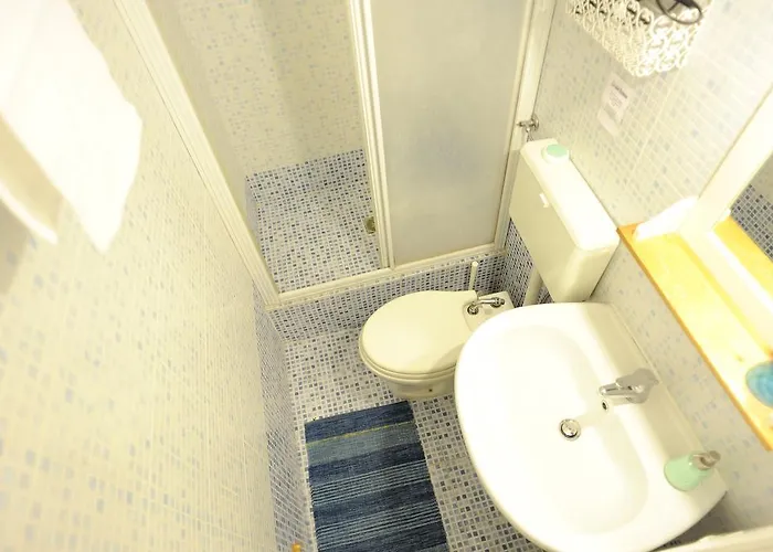 Oda ve Kahvaltı La Casa Romana 4*